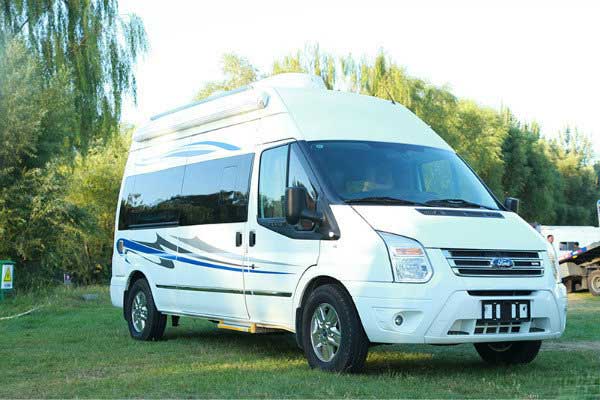 成都房車租賃讓你的旅行更快樂(lè)